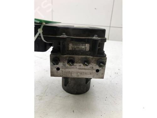 Used ABS pump AUDI A4 B7 Avant (8ED) 2.0 TDI (140 hp) 15879133