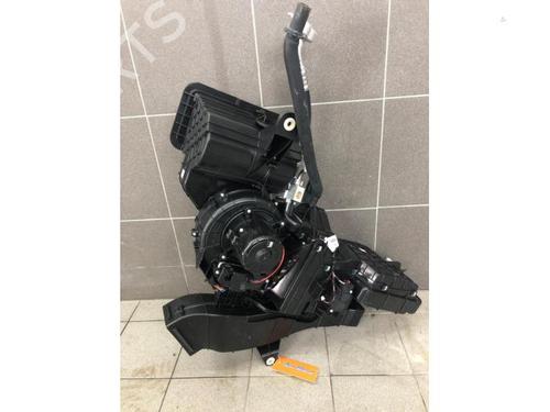 other-mercedes-benz-eqv-w447-eqv-300-447813-447815-4478300760-2020-17969001 main image