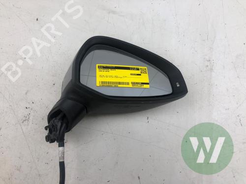 Used Right mirror Right mirror 37716750 37716750