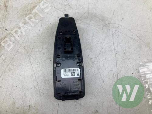 Switch BMW 1 (F20) 120 d | BP36091535I30 - Image 3