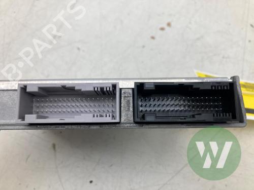 Electronic module PORSCHE TAYCAN (Y1A) 4S Performance Battery Plus (Y1ADB1) | BP39914834M83 - Image 3