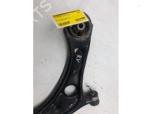 Right front suspension arm KIA SPORTAGE IV (QL, QLE) 1.6 GDI | BP17101319M13 