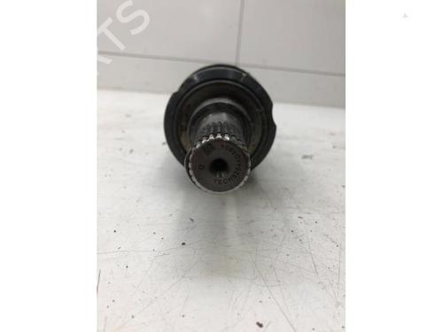 Used Right front driveshaft KIA SPORTAGE IV (QL, QLE) 1.6 GDI (132 hp) 17515262
