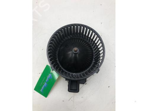 Heater blower motor AUDI A4 B9 (8W2, 8WC) 3.0 TDI | BP20711301M62 