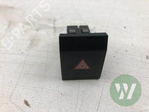 Used Warning switch Warning switch OPEL ASTRA L Sports Tourer (OV5) 1.2 (FRHNPJ) (110 hp) 39914203 39914203