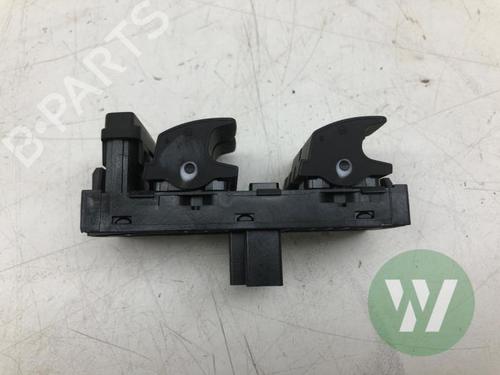 Switch VW POLO VI (AW1, BZ1, AE1) 1.0 TSI | BP38792132I30 - Image 4