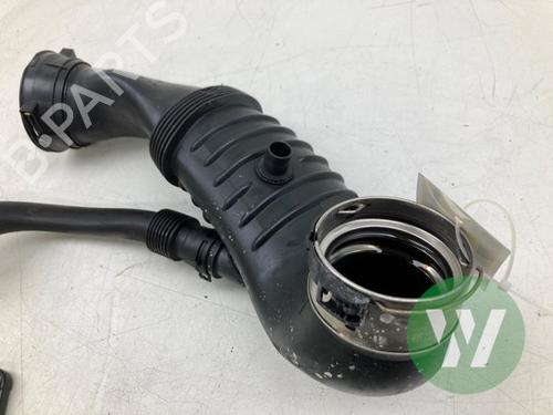 Used Pipe Pipe MERCEDES-BENZ C-CLASS (W205) C 180 (205.076) (156 hp) 40601250 40601250