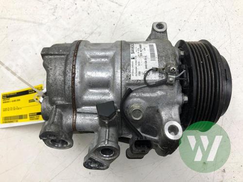 Used AC compressor AC compressor MERCEDES-BENZ C-CLASS (W205) C 180 (205.076) (156 hp) 40559087 40559087