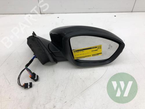 Used Right mirror Right mirror OPEL CORSA F (P2JO) Corsa-e (156 hp) 39915128 39915128