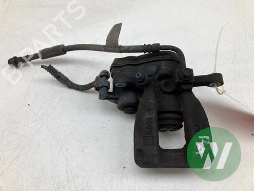 Used Right rear brake caliper OPEL INSIGNIA B Sports Tourer (Z18) 1.5 CDTi (35) (122 hp) 32404432