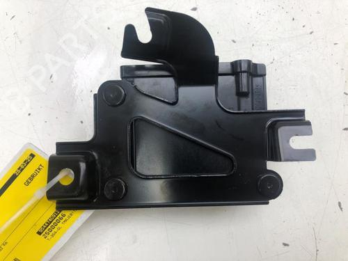 Used Control unit Control unit HYUNDAI TUCSON (NX4E, NX4A) 1.6 T-GDi Hybrid HTRAC (230 hp) 39913626 39913626