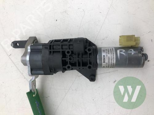 electronic-module-audi-a4-b9-avant-8w5-8wd-2015-38200540 main image