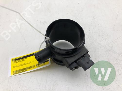 Débitmètre de masse D'Air FIAT DUCATO Van (250_) 140 Natural Power (136 hp) 33165703