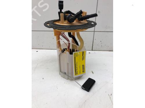 Used Fuel pump MERCEDES-BENZ SPRINTER 3,5-t Van (B907, B910) 317 CDI RWD (907.631, 907.633, 907.635, 907.637) (170 hp) 29309696