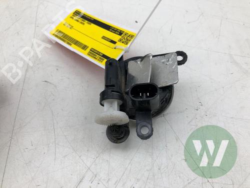 Left front fog light OPEL CORSA F (P2JO) Corsa-e | BP39915053C30 - Image 4