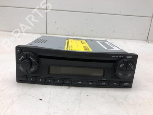 Bilradio SEAT IBIZA III (6L1) 1.4 16V (86 hp) 23206854