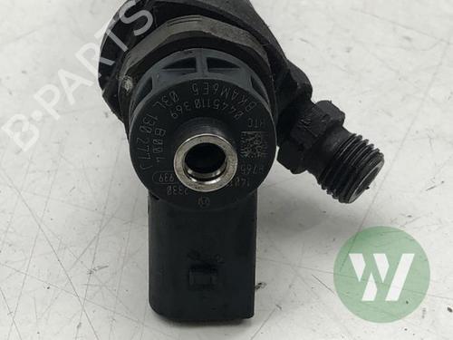 Injector VW PASSAT B7 Variant (365) 2.0 TDI | BP38347015M100 - Image 4