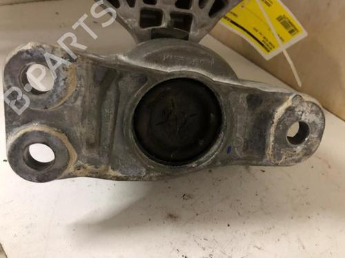 Support NISSAN MICRA V (K14) 1.0 IG-T 100 | BP16362236C155 