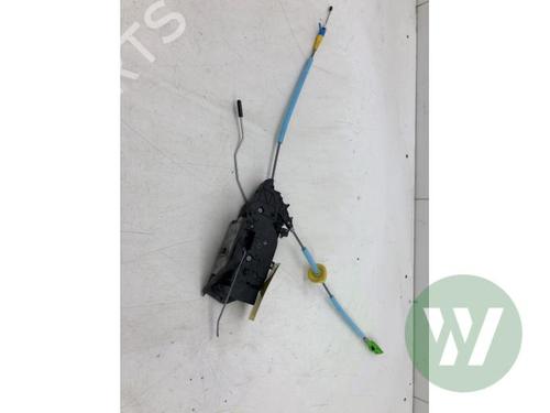 Used Electronic module Electronic module BMW X1 (U11) xDrive 30e Plug-in-Hybrid (326 hp) 39915297 39915297