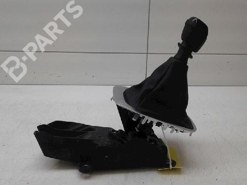 Gear lever RENAULT MEGANE IV Grandtour (K9A/M/N_) 1.6 dCi 130 | BP7840772M90 