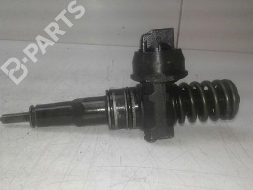 Injector VW TOUAREG (7LA, 7L6, 7L7) 5.0 V10 TDI | BP5184014M100 