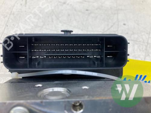 ABS pump JAGUAR F-PACE (X761) 2.0 Ti4 AWD | BP32127022M43  - Image 5