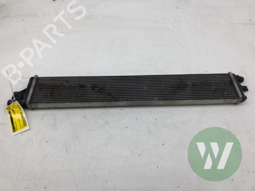 Used Water radiator Water radiator RENAULT MASTER III Platform/Chassis (EV, HV, UV) 2.3 dCi 170 FWD (EV0L, HV0L, UV0L) (170 hp) 40286195 40286195