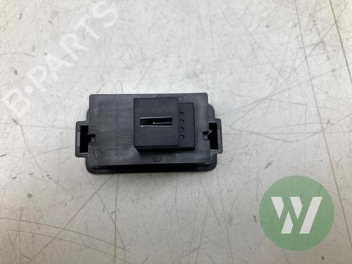 Switch AUDI A4 B9 (8W2, 8WC) 40 TDI Mild Hybrid quattro | BP36151330I30 - Image 3