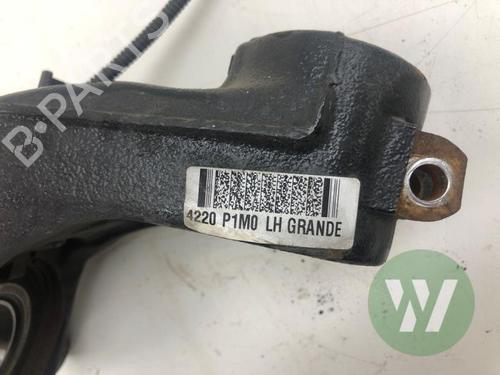 Left front steering knuckle OPEL CROSSLAND X / CROSSLAND (P17, P2QO) 1.2 (75) | BP31865930M25