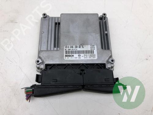 Used Engine control unit (ECU) Engine control unit (ECU) 36884236 36884236