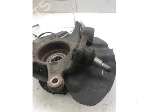Left front steering knuckle LAND ROVER RANGE ROVER III (L322) 3.6 D 4x4 | BP19438739M25 