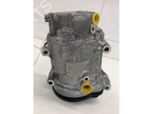 Used AC compressor AC compressor TOYOTA YARIS CROSS (MXP_) 1.5 Hybrid (MXPJ10) (116 hp) 39913783 39913783