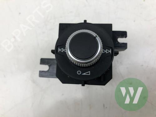 Switch AUDI Q2 (GAB, GAG) 35 TFSI | BP39533907I30 - Image 2