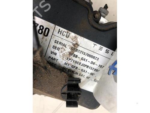 ABS pump TESLA MODEL Y (5YJY) EV Performance All-wheel Drive | BP39913484M43 - Image 3