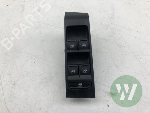 Used Switch Switch SKODA FABIA III (NJ3) 1.0 TSI (95 hp) 34055127 34055127