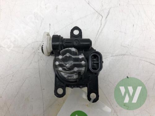 Right front fog light VOLVO XC40 (536) T3 | BP38623882C31 - Image 3