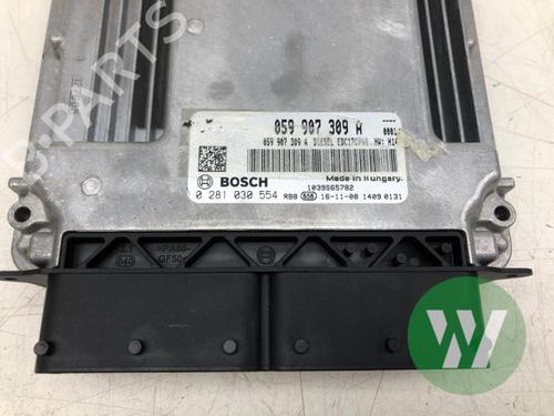 Engine control unit (ECU) PORSCHE MACAN (95B) 3.0 S Diesel | BP37028432M57 - Image 3