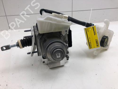 Used Servo brake FORD USA MUSTANG MACH-E (CGW) EV 4x4 (337 hp) 18083645