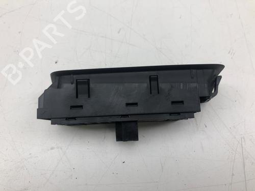 Used Switch VW GOLF VII (5G1, BQ1, BE1, BE2) 2.0 GTI (230 hp) 30804542