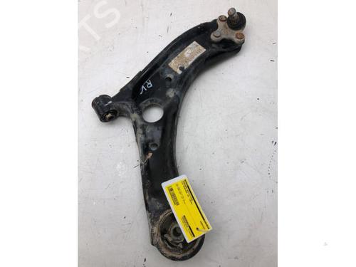 Used Right front suspension arm KIA SPORTAGE IV (QL, QLE) 1.6 GDI (132 hp) 17210247