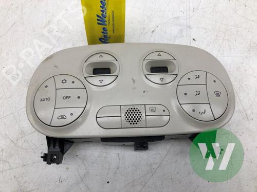 AC-Styringsenhed/Manøvreenhed AC-Styringsenhed/Manøvreenhed FIAT 500 (312_) 1.3 D Multijet (312AXB1A) (75 hp) 33713214 33713214