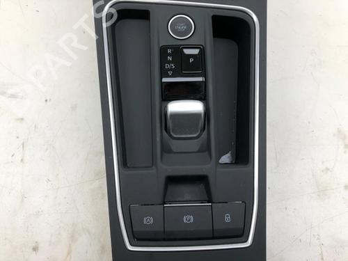Gear lever SEAT LEON Sportstourer (KL8, KLD) 1.5 eTSI | BP30586915M90