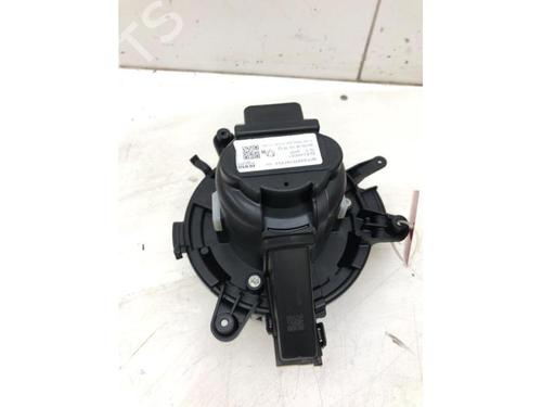 Used Heater blower motor OPEL GRANDLAND / GRANDLAND X (A18, P1UO) 1.5 Turbo D (75) (131 hp) 24158187