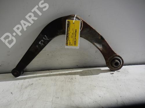 Used Right front suspension arm PEUGEOT 206 CC (2D) 1.6 16V (2DNFUF, 2DNFUR) (109 hp) 4744048