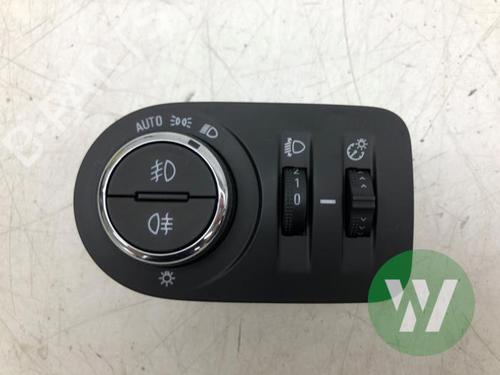 Used Headlight switch Headlight switch 38527697 38527697