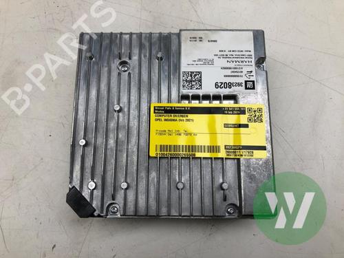 Used Control unit OPEL INSIGNIA B Sports Tourer (Z18) 1.5 CDTi (35) (122 hp) 32392836