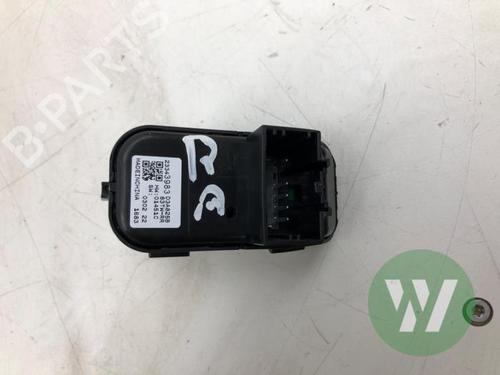 Switch OPEL INSIGNIA B Sports Tourer (Z18) 1.5 CDTi (35) | BP32392857I30