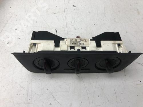 Used Climate control SEAT IBIZA IV (6J5, 6P1) 1.2 TDI (75 hp) 11380681