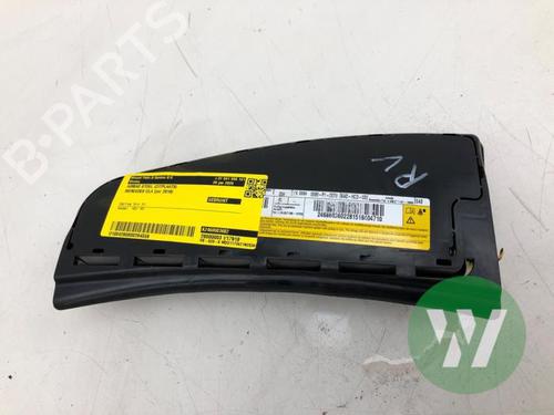 other-mercedes-benz-cla-coupe-c117-2013-2014-2015-2016-2017-2018-2019-32005993 main image