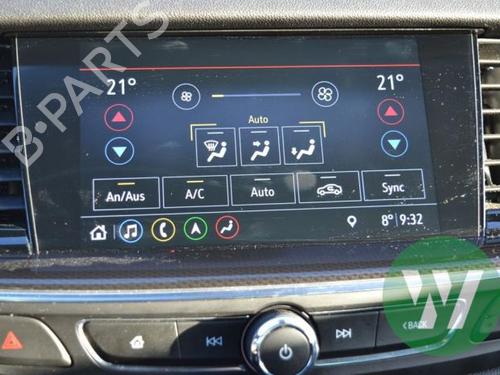 display-monitor-opel-insignia-b-sports-tourer-z18-2017-32378078 main image
